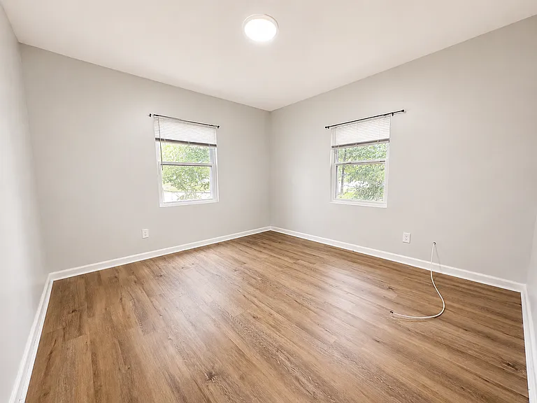 3348 Commonwealth Ave — Photo 17