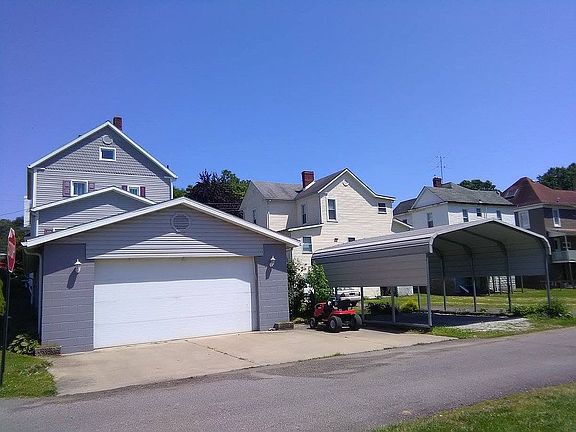 4th image of 756 Maple Ave