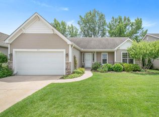5935 Cottage Cir, Granger, IN 46530
