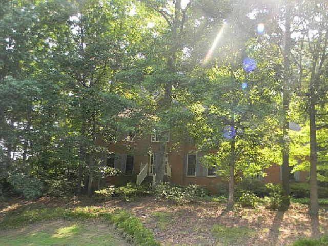 1st image of 2590 Rock Point Ln