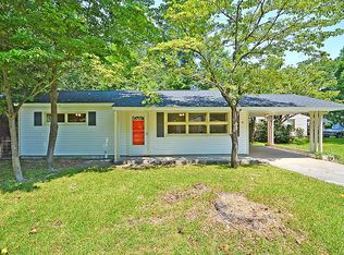 1202 Hawthorne Rd, Hanahan, SC 29410