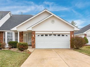 6 Limerick Ln #14B, O'Fallon, MO 63366