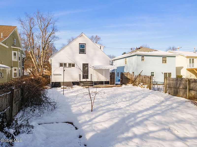 5th image of 152 Chiswell Road