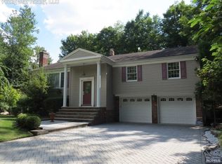 110 Hickory Ln, Closter, NJ 07624