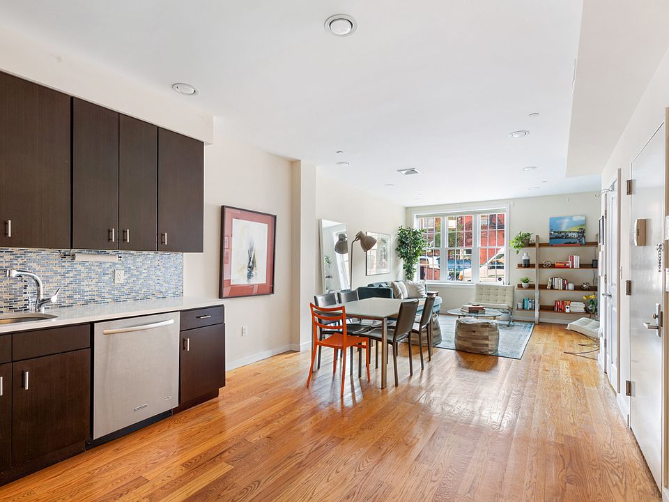 1st image of 465 Carroll St APT 1-A