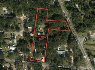 130 Tower Rd, Pensacola, FL 32534