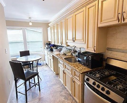 2nd image of 17915 Selover Rd