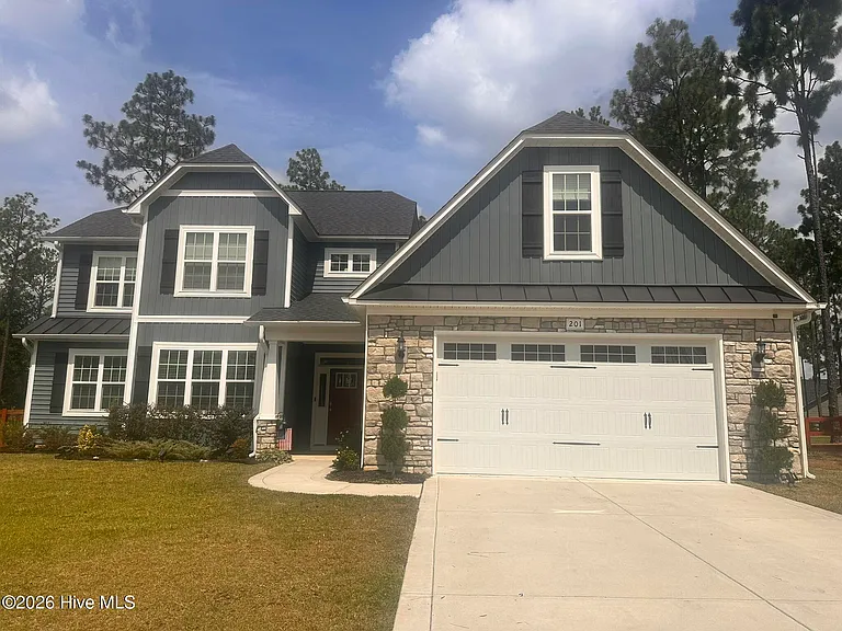201 Thistleberry Dr — Photo 4