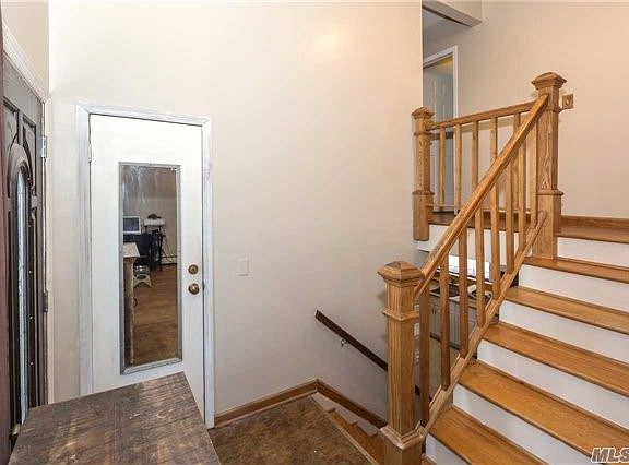 2nd image of 136 W Court Dr
