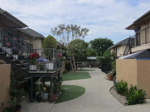 court yard 1