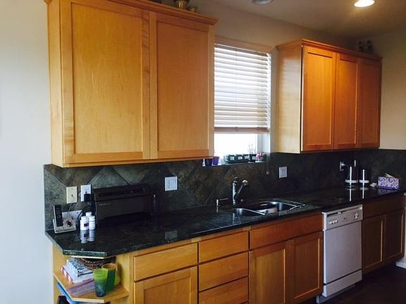 3rd image of 11318 NE 117th Pl
