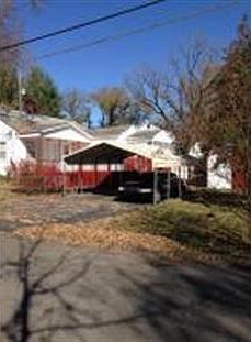 1st image of 2500 Cedar Ln