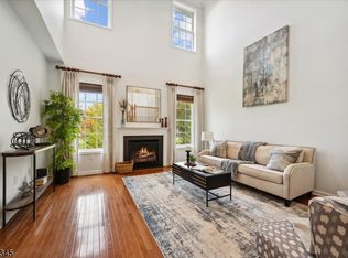 3 Briarwood Ln, Denville, NJ 07834