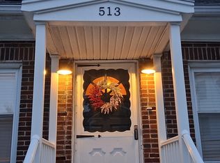 513 Washington Ave, Chelsea, MA 02150