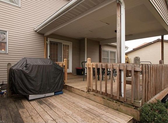 5th image of 5172 Stevenson St
