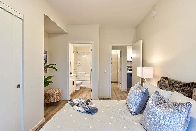Winnipeg Apartment for rent - 2 Bedrooms — photo 37