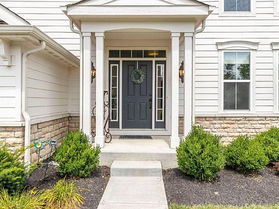 3rd image of 8543 Coldwater Dr