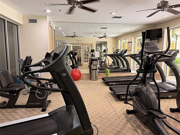 5th image of 860 N ORANGE AVENUE #379
