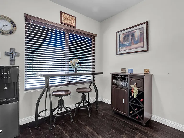 19431 Sherman Way #6 — Photo 19