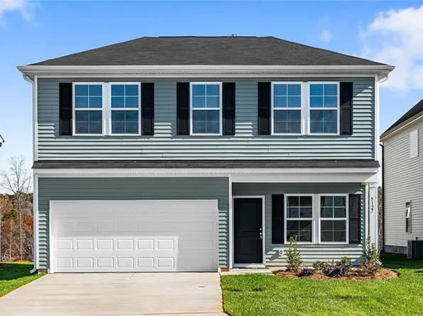 5127 Fallmeade Rd, Kernersville, NC 27284