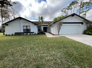 12305 Sawgrass Ct, Wellington, FL 33414