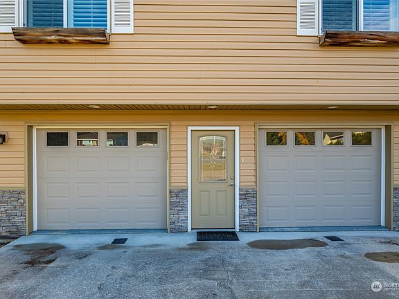 2nd image of 1174 Lockwood Drive