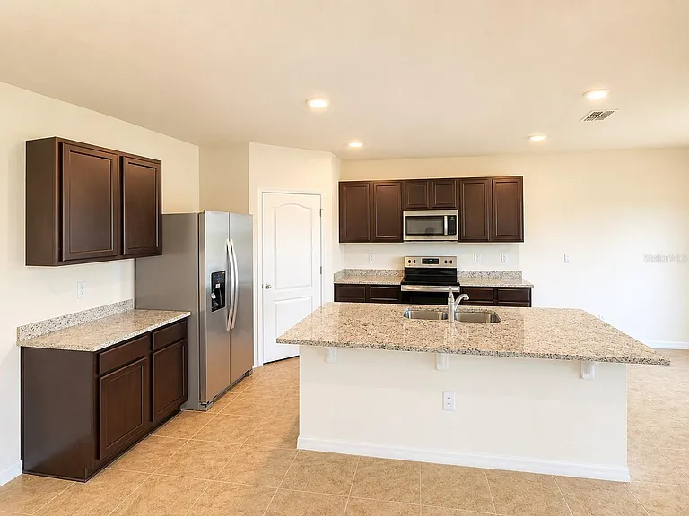 2347 Aquiline Nest St — Photo 8
