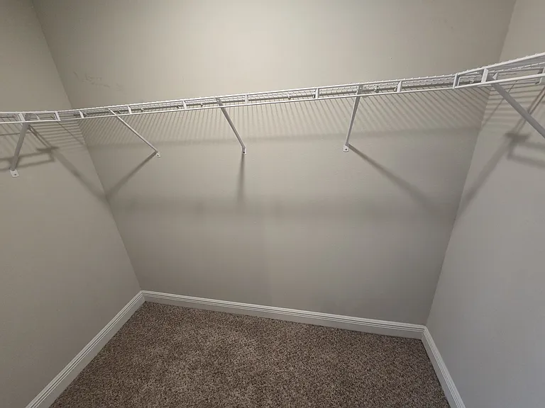 6012 Royal Port Ct — Photo 11