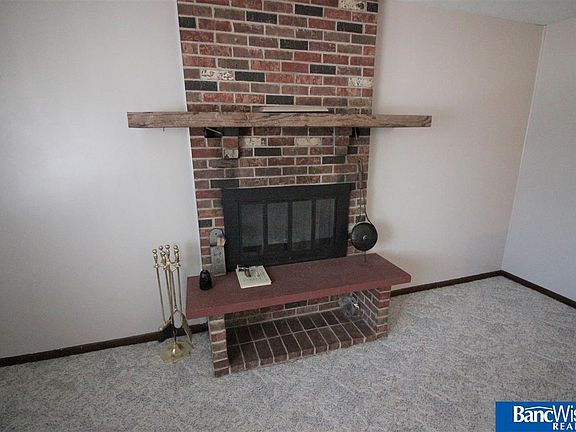 5th image of 7731 Leighton Ave