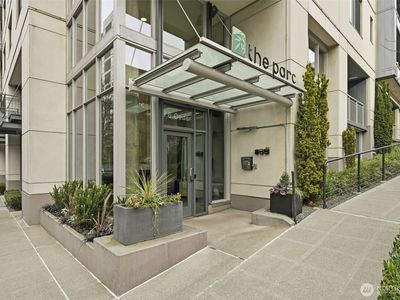 76 Cedar Street #807, Seattle, WA, 98121