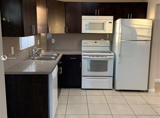 2840 Fillmore St #1, Hollywood, FL 33020