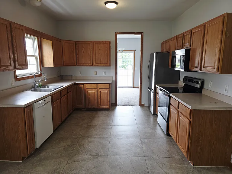 36 Arlberg Cir — Photo 9