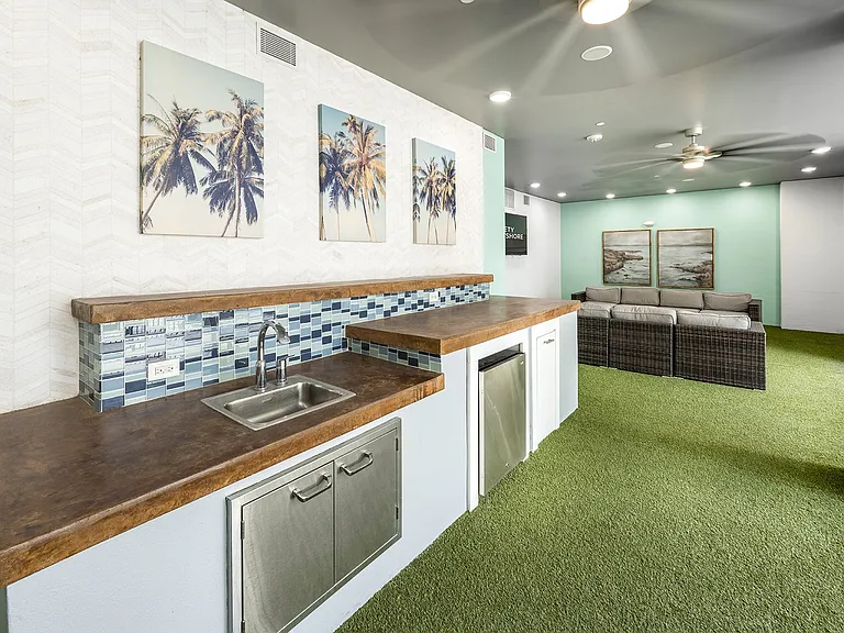 Society Westshore Apartments — Photo 22