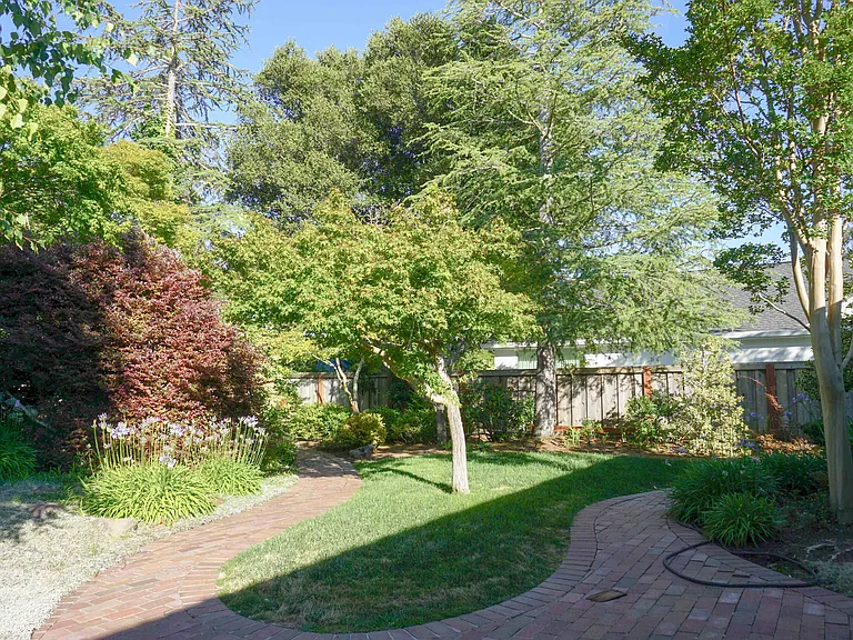 30 Genevra Rd — Photo 61