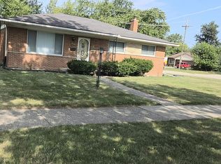 25055 Pierce St, Southfield, MI 48075
