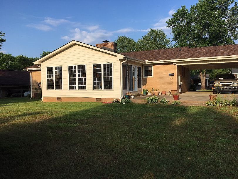 208 Ferndale Dr, Boiling Springs, SC 29316 Zillow