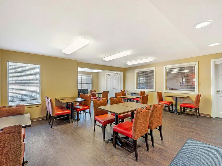 Breakfast Room