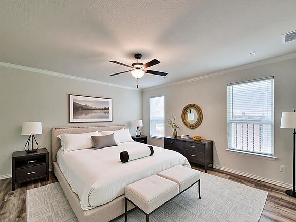 4th image of 28638 Monarch Cliffs Dr