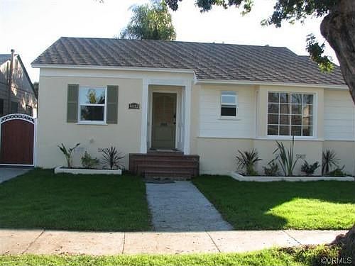 1st image of 4832 W 93rd St