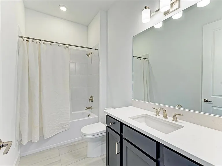 16403 Umbria Pl — Photo 33