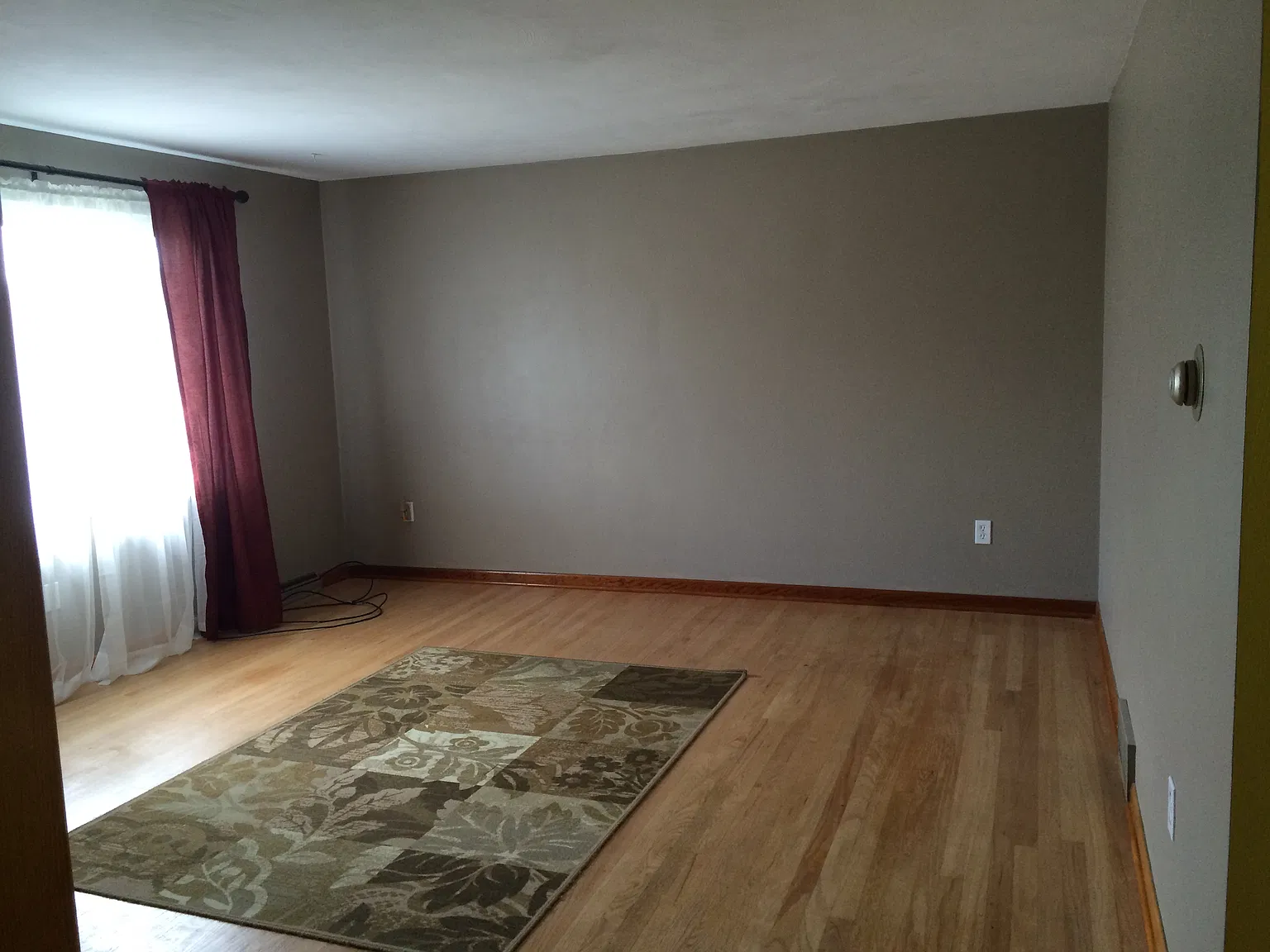 3 bed, $1,700 — Photo 4