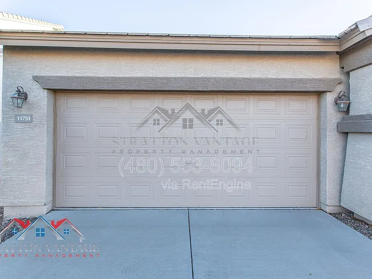 11751 W Daley Ln — Photo 4