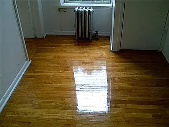 Rented by R New York