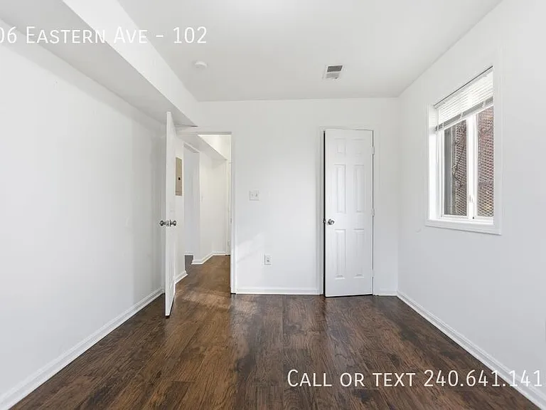 506 Eastern Ave NE #102 — Photo 9