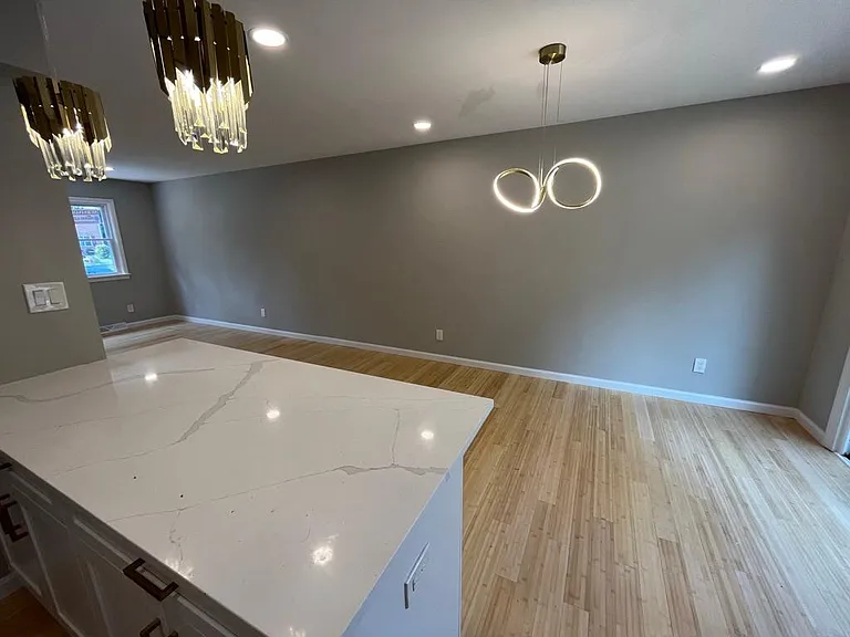 119 Charles Pl — Photo 3