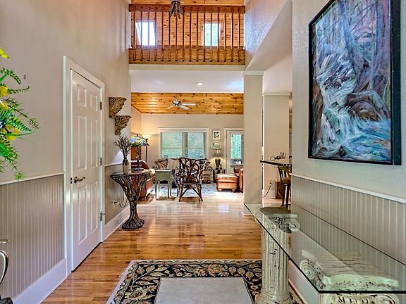5th image of 765 River Oaks Dr