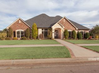 3316 Fairway Dr, Weatherford, OK 73096