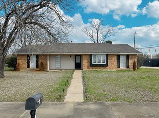 1843 Heatherton Dr, Montgomery, AL 36106