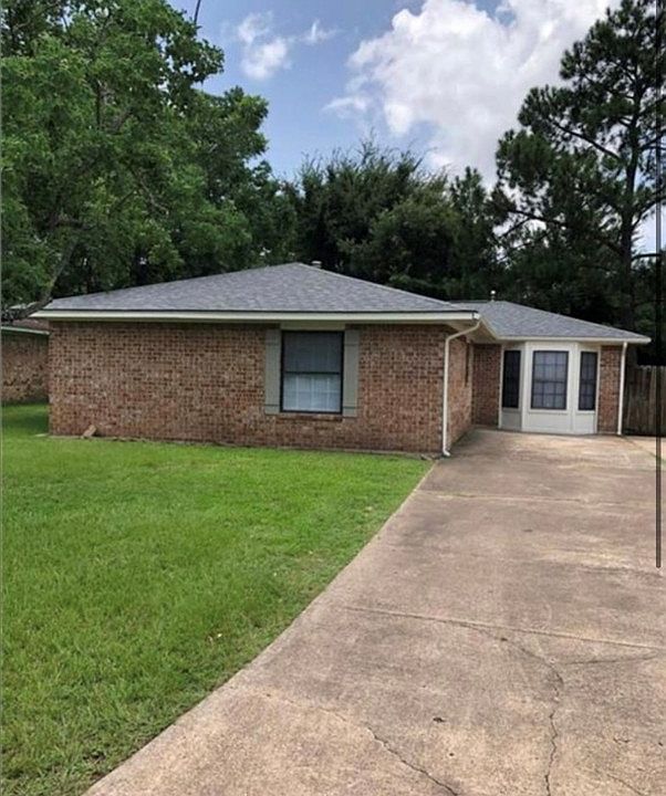 1st image of 3004 Lodgepole Dr