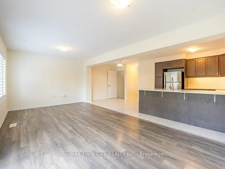 455 Guelph Ave #20 — Photo 14